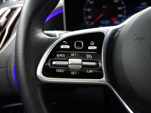 Mercedes-Benz EQC 400 4MATIC Premium Plus 80 kWh -Schuifdak I Leer I Memory seats I Carplay I Headup I Burmester I Full