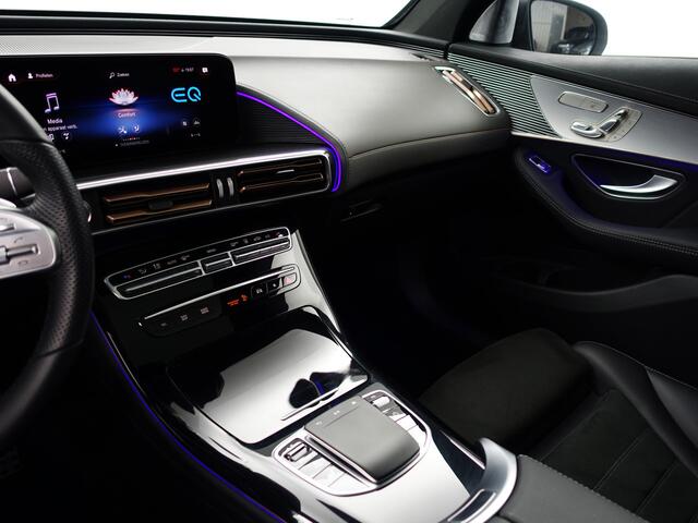 Mercedes-Benz EQC 400 4MATIC AMG Business Solution 80 kWh- Schuifdak, Burmester Audio, 360 Camera, Head Up, Memory Seats, Sfeerverlichting