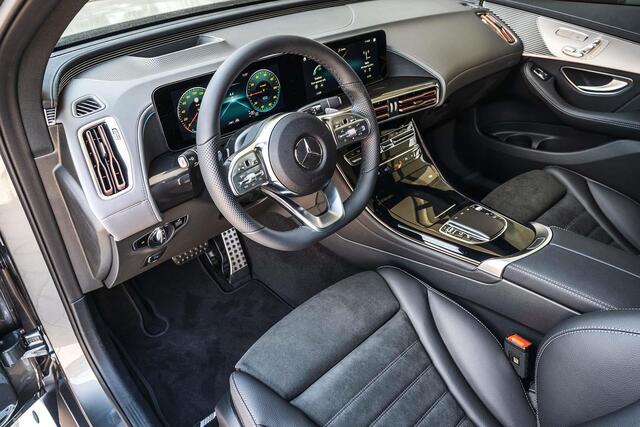 Mercedes-Benz EQC 400 4MATIC AMG Line | Panorama-schuifdak | Trekhaak | Memory-pakket | Treeplanken | Stoelverwarming | Sfeerverlichting