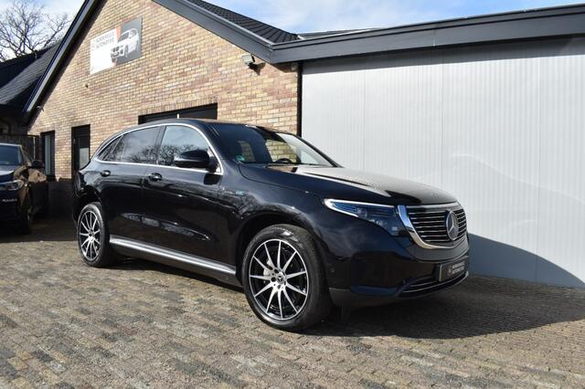 Mercedes-Benz EQC 400 4MATIC PREMIUM 80kWh, LED, ACC, LANE