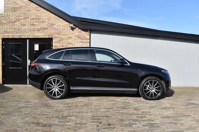 Mercedes-Benz EQC 400 4MATIC PREMIUM 80kWh, LED, ACC, LANE