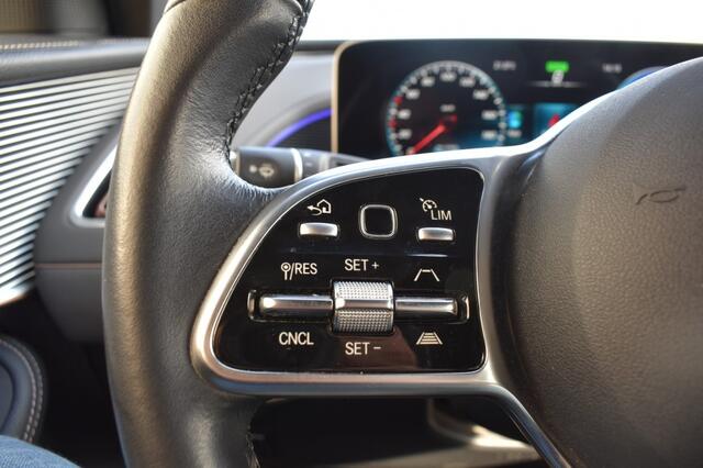 Mercedes-Benz EQC 400 4MATIC PREMIUM 80kWh, LED, ACC, LANE