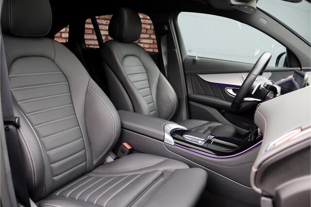 Mercedes-Benz EQC 400 4MATIC AMG Line 80 kWh | 47.500,- Netto | Schuifdak | Distronic+ | Memory | Leder | Trekhaak | Keyless Go | Advanced Sound System | Rijassistentiepakket | Diefstalbeveiligingspakket |