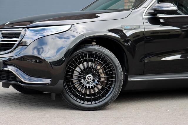 Mercedes-Benz EQC 400 4MATIC AMG Line 80 kWh | 47.500,- Netto | Schuifdak | Distronic+ | Memory | Leder | Trekhaak | Keyless Go | Advanced Sound System | Rijassistentiepakket | Diefstalbeveiligingspakket |