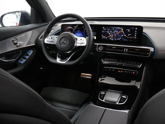 Mercedes-Benz EQC 400 4MATIC AMG Premium Plus 80 kWh | Head Up Display | Stoel Memory | Trekhaak | Panoramadak |