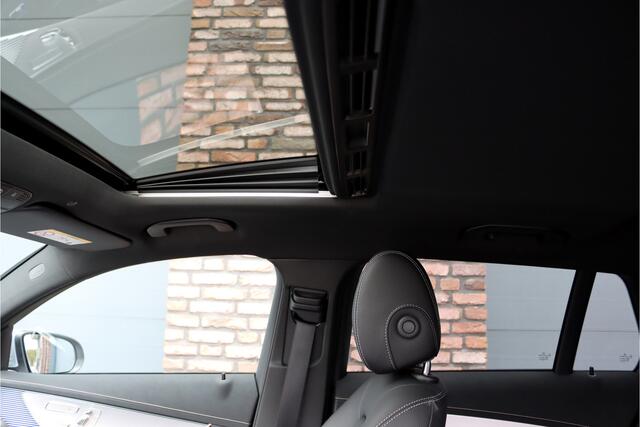 Mercedes-Benz EQC 400 4-MATIC AMG Line 80 kWh | ex BTW ¤ 42.500,- | Schuifdak | Distronic+ | Memory | Massage | Leder | Surround Camera | Stuurverwarming | Head-up Display | Rijassistentiepakket |