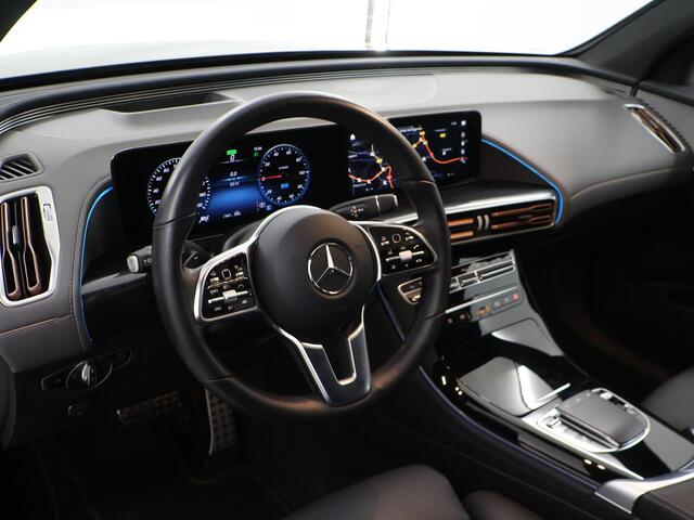 Mercedes-Benz EQC 400 4MATIC Luxury Line 80 kWh | AMG | Distronic | Schuif\kantel dak | Head-up Display | 360 °C Camera | Multibeam | Trekhaak | Sfeerverlichting