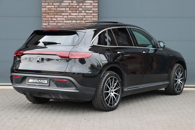 Mercedes-Benz EQC 400 4MATIC AMG Line Premium+ 80 kWh | ex BTW ¤ 34.000,- | Schuifdak | Distronic+ | Memory | Surround Camera | HUD | Leder | Trekhaak | Keyless Go | Augmented Reality | Rijassistentiepakket |