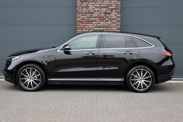 Mercedes-Benz EQC 400 4MATIC AMG Line Premium+ 80 kWh | ex BTW ¤ 34.000,- | Schuifdak | Distronic+ | Memory | Surround Camera | HUD | Leder | Trekhaak | Keyless Go | Augmented Reality | Rijassistentiepakket |