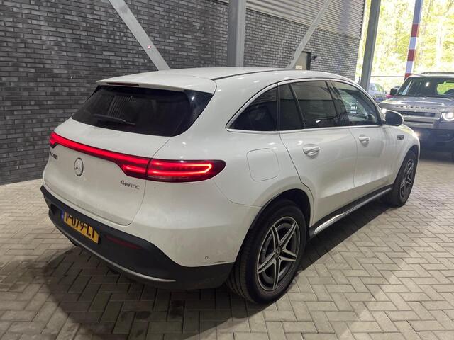 Mercedes-Benz EQC 400 4MATIC AMG-Line Luxury 80 kWh | Schuif/kanteldak | ACC | Stoelverwarming | 19 Inch | Camera
