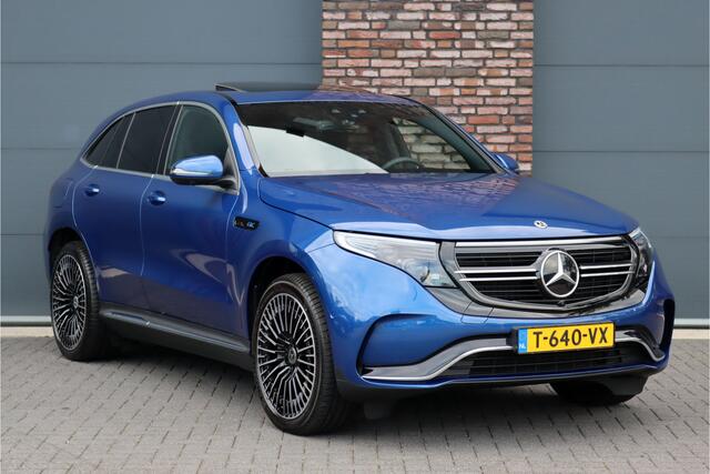 Mercedes-Benz EQC 400 4MATIC AMG Line 80 kWh | ex BTW ¤ 40.500,- netto | Schuifdak | Head-up Display | Surround Camera | Trekhaak | Dodehoekassistent | Advanced Sound System | Stoelverwarming | Sfeerverlichting |