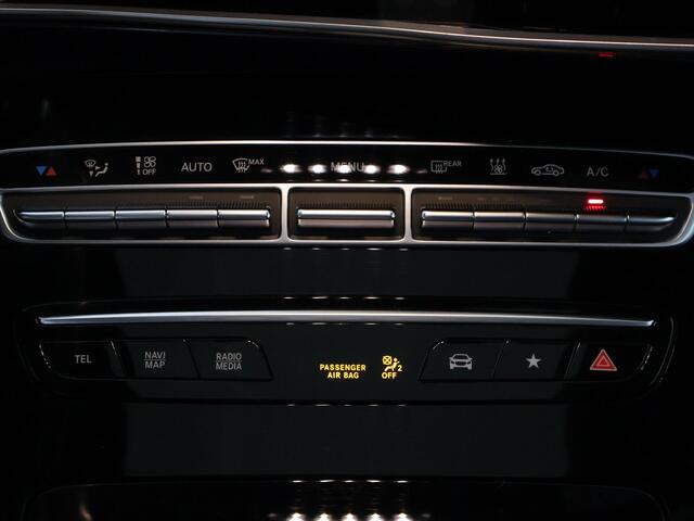 Mercedes-Benz EQC 400 4MATIC Premium Plus 80 kWh | Wide-screen | Schuif-/Kanteldak | Navigatie | 360°camera |
