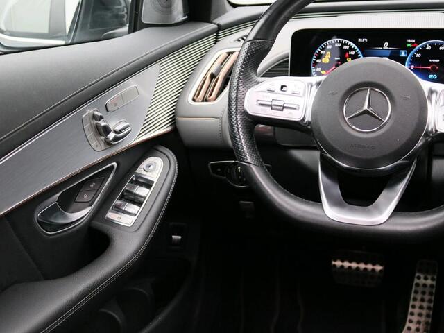 Mercedes-Benz EQC 400 4MATIC Premium Plus 80 kWh AMG Premium Plus 80 kWh | Burmester® | Rijassistentiepakket | Schuifdak | Head-up display | 360°-Camera | Alarm. Inclusief 24 maanden MB Certified garantie voor Europa.