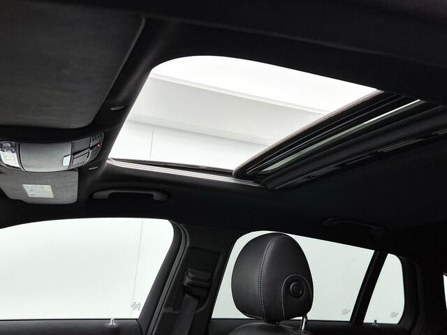 Mercedes-Benz EQC 400 4MATIC AMG Premium 80 kWh BLACK-LINE | TREKHAAK | SCHUIFDAK | EL. ACHTERKLEP