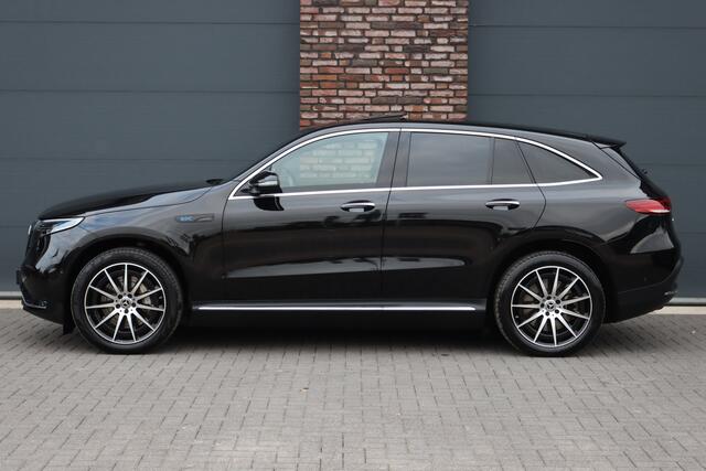 Mercedes-Benz EQC 400 4MATIC Premium+ AMG Line 80 kWh | Schuifdak | Distronic+ | Burmester | Memory | Parfumering | Keyless Go | Surround Camera | HUD | Multibeam LED |