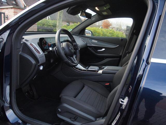 Mercedes-Benz EQC 400 4MATIC Business Solution 80 kWh | Camera | Trekhaak | Sfeerverlichting | Apple Carplay |