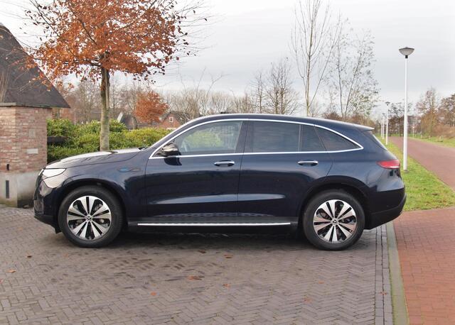 Mercedes-Benz EQC 400 4MATIC Business Solution 80 kWh | Camera | Trekhaak | Sfeerverlichting | Apple Carplay |