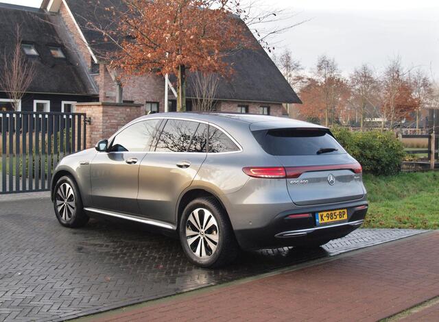 Mercedes-Benz EQC 400 4MATIC Business Solution 80 kWh | Camera | Sfeerverlichting | Apple Carplay | Adaptieve Cruise Control |