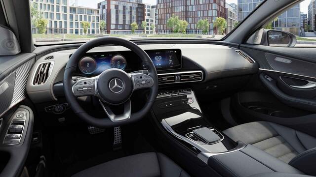 Mercedes-Benz EQC 400 4MATIC Premium 80 kWh | Trekhaak | Digital Light | 360 graden camera | Schuif/kanteldak | Rijassistentiepakket |