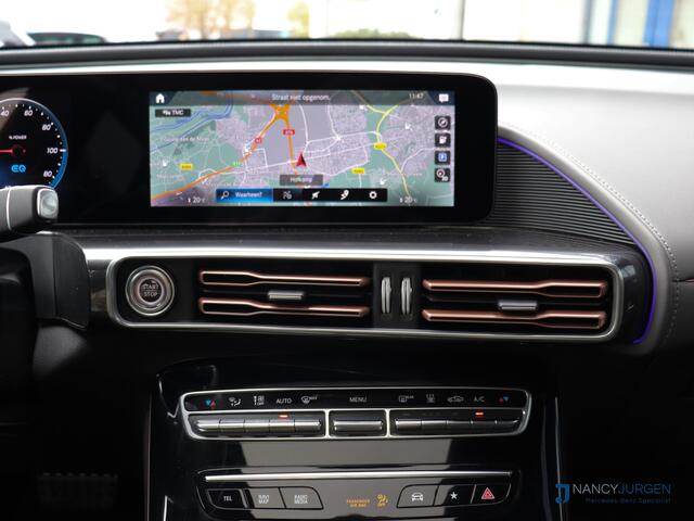 Mercedes-Benz EQC 400 4M | AMG | 80 kWh | Pano | LED | Ambiente | 20'' LM AMG | Parkeer Pakket | Camera | MEER FOTO'S VOLGEN!