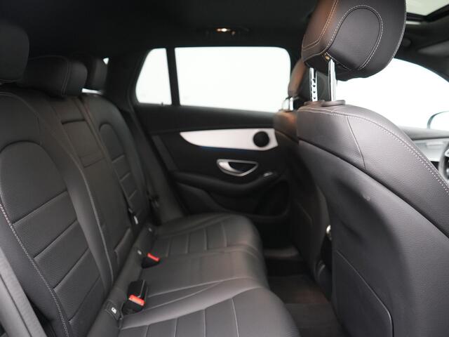Mercedes-Benz EQC 400 4MATIC 85 kWh 408pk Dealer O.H | Panodak | Adaptive Cruise | 360 Camera | Lederen Sportstoelen Massage & Verwarmd | Multibeam LED | MBUX Widescreen Navi | Keyless | Sfeerverlichting | BLIS | Apple Carplay | Virtual | DAB | 19"L.M |