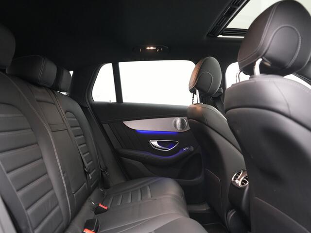 Mercedes-Benz EQC 400 4MATIC Business Solution AMG 80 kWh 408pk Dealer O.H. | Panodak | Adaptive Cruise | Head Up | 360 Camera | Burmester Audio | Lederen Sportstoelen Massage & Memory | Sfeerverlichting | Blis | Widescreen Navi | Stoelverwarming | DAB |