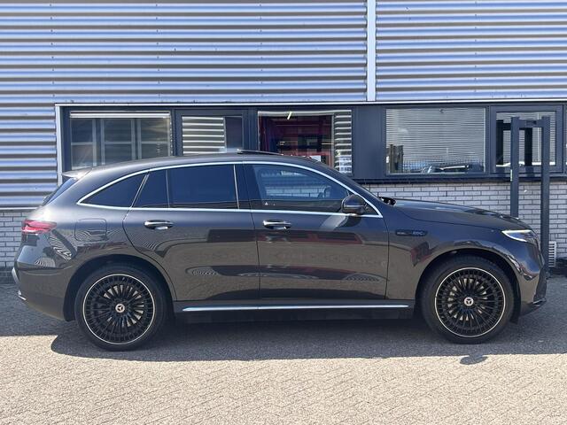 Mercedes-Benz EQC 400 4MATIC AMG Line 80 kWh Premium Plus | Panoramadak | Trekhaak | Head up display