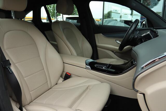 Mercedes-Benz EQC 400 4MATIC BUSINESS SOLUTIONS 80 KWH SOH 96.1% | CAMERA | CARPLAY | LEDER | KEY-LESS | AMBIENT LIGHT |