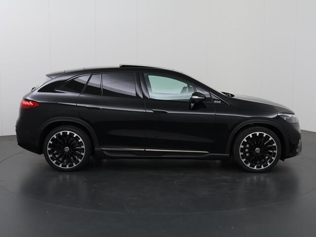 Mercedes-Benz EQE SUV 350 4MATIC AMG Premium Plus | Panoramadak | Burmester 3D | Head Up Display | Digital Light | Super Screen | Achterasbesturing | AIRMATIC |