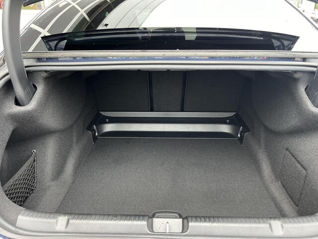 Mercedes-Benz EQE 350 AMG Line | Premium Pakket | Night Pakket | Rijassistentiepakket Plus | Panoramadak | AIRMATIC | DIGITAL LIGHT | Burmester® 3D Surround | 360° Camera | Apple CarPlay | Android Auto | Showmodel