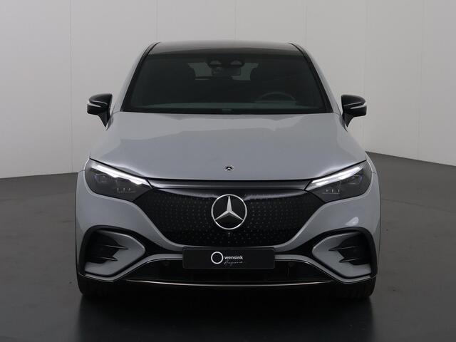 Mercedes-Benz EQE SUV 350+ AMG Line 91 kWh | Premium Plus pakket | DIGITAL LIGHT met projectiefunctie | Parkeerpakket met 360°-camera | Apple CarPlay | Trekhaak