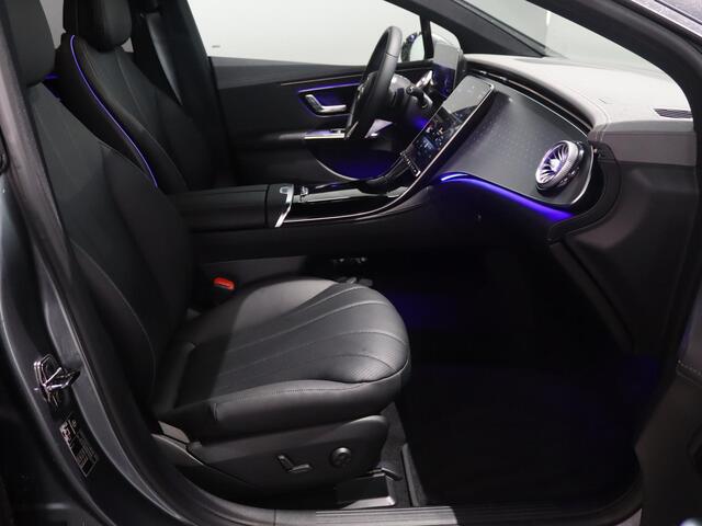 Mercedes-Benz EQE 300 Business Edition 89 kWh | Panoramadak | 22kW Laden | Sfeerverlichting |