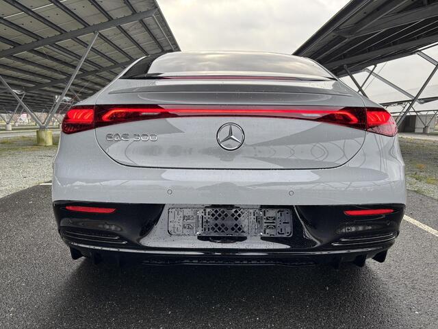 Mercedes-Benz EQE 300 Sport Edition 89 kWh | Night | Panoramadak | Rijassistentiepakket | Apple Carplay | Keyless Entey |