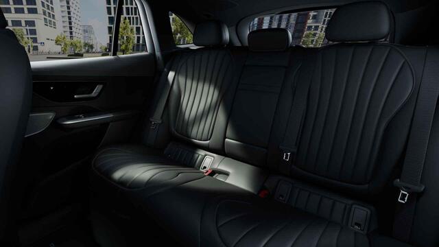 Mercedes-Benz EQE SUV 350 4Matic AMG Line 91 kWh | AMG | Luchtvering | Trekhaak | Night pakket | Nieuwprijs 111.991 euro |