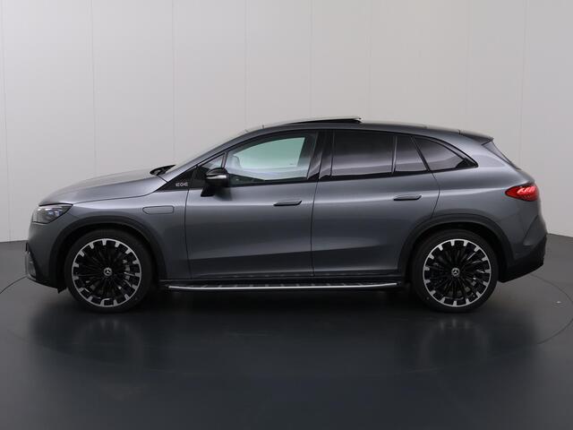 Mercedes-Benz EQE SUV 350+ Sport Edition 96 kWh | Nieuwprijs ¤ 106.151 | Burmester Sound | Panoramadak | Airmatic | Trekhaak | 22kW lader | Treeplanken | Digital Light | Nightpakket