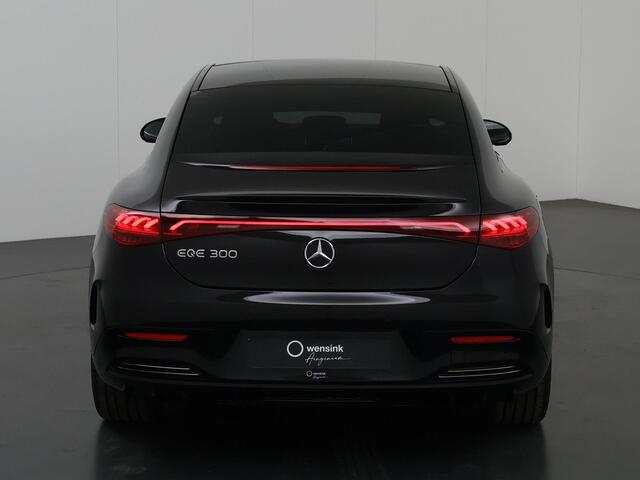 Mercedes-Benz EQE 300 Sport Edition 90 kWh | Panorama-schuifdak | Sfeerverlichting | Memory stoelen | Stoelverwarming |