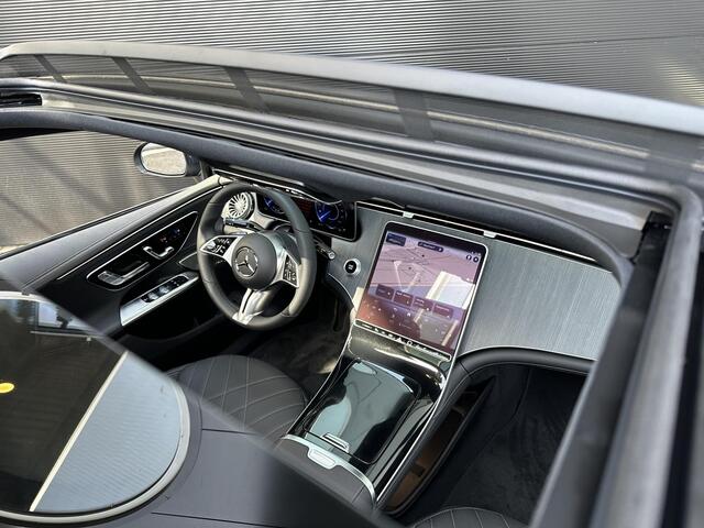 Mercedes-Benz EQE 300 | Luxury Line | Panoramadak | Premium Pakket | Rijassistentiepakket Plus | Panoramadak |