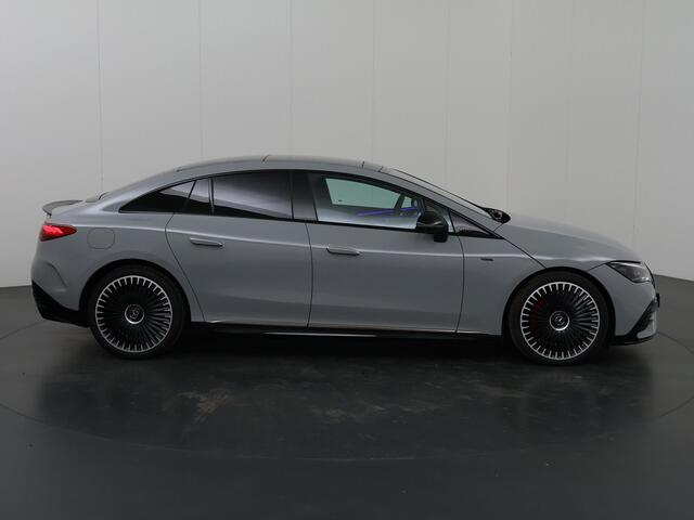 Mercedes-Benz EQE AMG 53 4MATIC+ 90 kWh | 626 PK | Panoramadak | RACE Start | Spoiler | DYNAMIC plus | PERFORMANCE stuur |