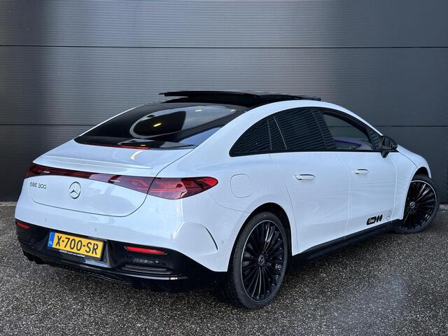Mercedes-Benz EQE 300 AMG Line | Premium | Nightpakket | Panoramadak | Memorystoelen Verwarmd | 360° Camera | Burmester® 3D | Sfeerverlichting | Showmodel SALE