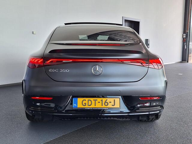 Mercedes-Benz EQE 350 AMG Line | Matgrijs | Premium Pakket | Night Pakket | Rijassistentiepakket Plus | Panoramadak | AIRMATIC Luchtvering | Burmester 3D Surround Sound | 360° Camera | Stuurverwarming | Apple CarPlay | Android Auto | Showmodel