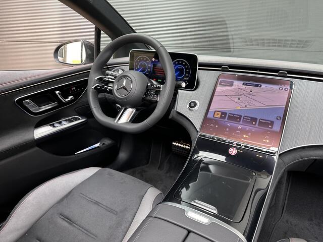Mercedes-Benz EQE 300 AMG | Head-Up Display | Panoramadak | Achteruitrijcamera | Sfeerverlichting | Memorystoelen Verwarmd | Apple & Android Carplay | Showmodel SALE