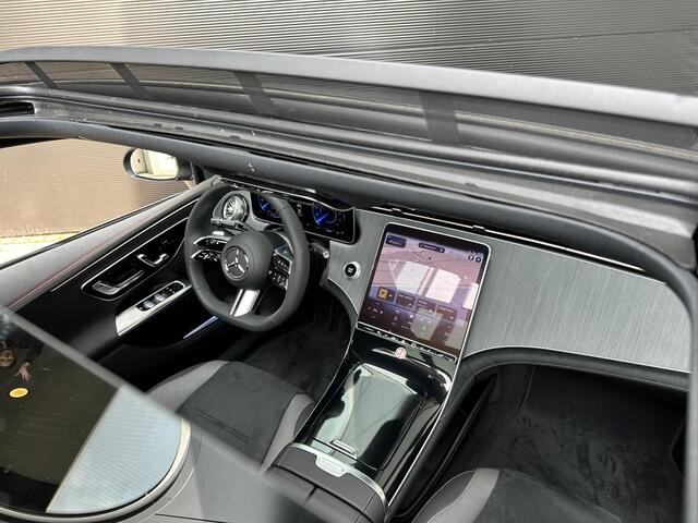 Mercedes-Benz EQE 300 AMG | Head-Up Display | Panoramadak | Achteruitrijcamera | Sfeerverlichting | Memorystoelen Verwarmd | Apple & Android Carplay | Showmodel SALE