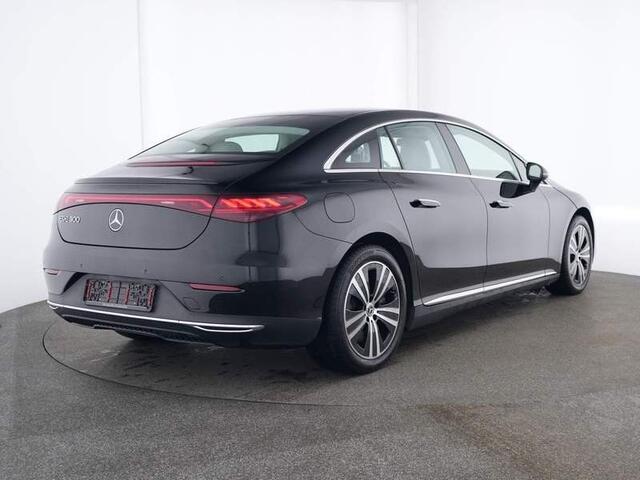 Mercedes-Benz EQE 300 89 kWh MBUX Navi Stoelverwarming LED Trekhaak 19 Inch Camera