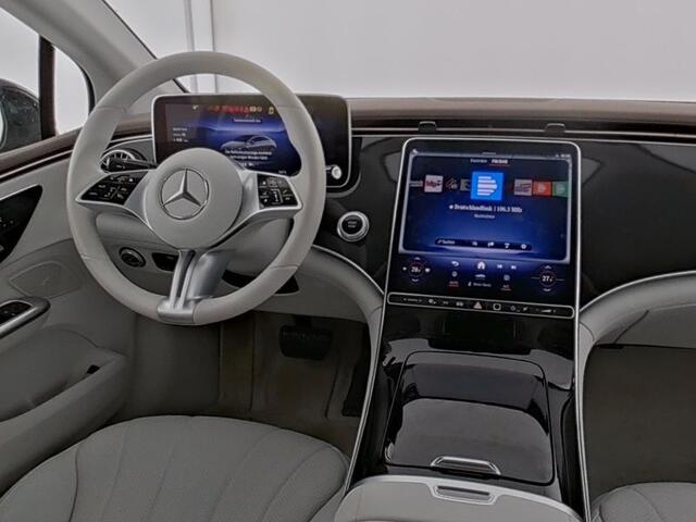 Mercedes-Benz EQE 300 89 kWh MBUX Navi Stoelverwarming LED Trekhaak 19 Inch Camera