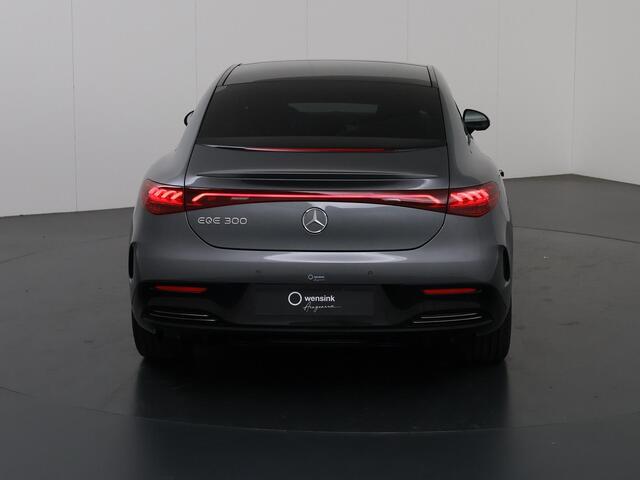 Mercedes-Benz EQE 300 Sport Edition Night Pakket | Apple Carplay | AMG Line | 19inch LM Velgen | Panoramadak | Memory pakket | Distronic