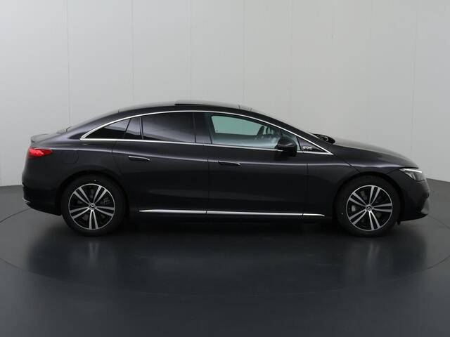 Mercedes-Benz EQE 300 Business Edition 89 kWh | Achteruitrijcamera | Panoramaschuifdak | Smartphone-integratie | Stoelverwarming |