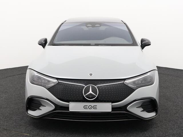 Mercedes-Benz EQE 500 4MATIC AMG Line | Premium Plus | Night Pakket | Rijassistentiepakket Plus | Panoramadak | HYPERSCREEN | AIRMATIC Luchtvering | Achterasbesturing | Head-up Display | Burmester 3D Surround | Multicountourstoelen met Massage | Stuurverwarming