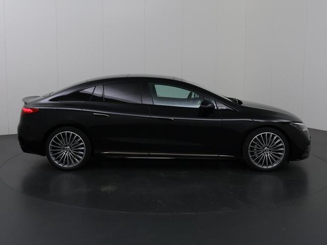 Mercedes-Benz EQE 300 Business Solution AMG Line 91 kWh | Sfeerverlichting | Burmester Surround System | Nightpakket | Stuurassistentie Pakket | 360 Graden Camera | Elektrische stoelen met Memory |