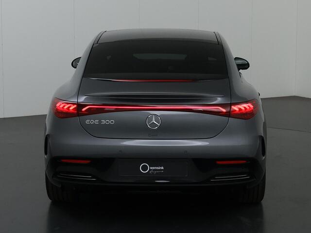 Mercedes-Benz EQE 300 Sport Edition 89 kWh | Achteruitrijcamera | Memory stoelen | EASY-PACK achterklep | Sfeerverlichting