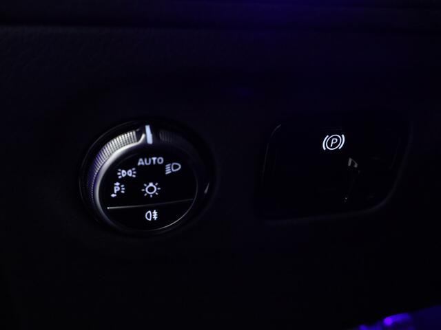 Mercedes-Benz EQE 300 Business Solution AMG 90 kWh | Nightpakket | Rijassistentiepakket | Parkeerpakket met achteruitrijcamera | KEYLESS GO-pakket | GUARD 360 ° Vehicle protection | Dodehoekassistent | USB-pakket Plus | Business Plus Pack |